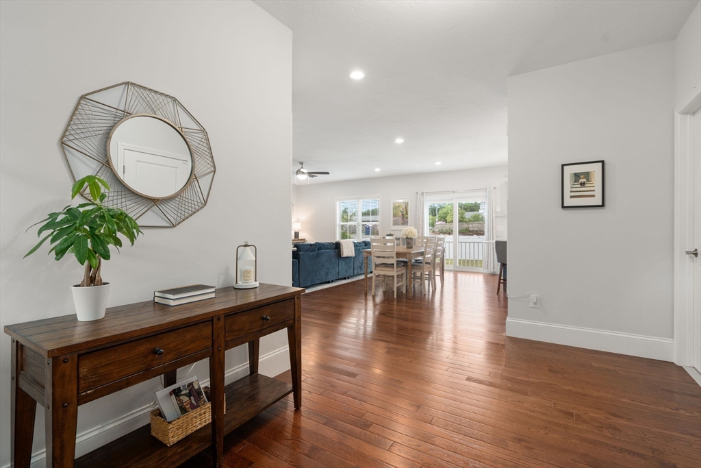 1 Sumner Street Norfolk, MA 02056 - Photo 8 of 35