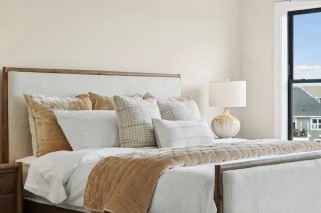 $954,225 | 15161 110th Avenue North, Dayton, MN 55369