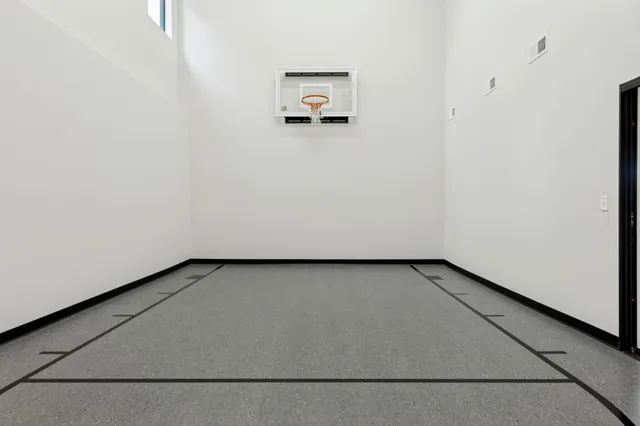 $954,225 | 15161 110th Avenue North, Dayton, MN 55369