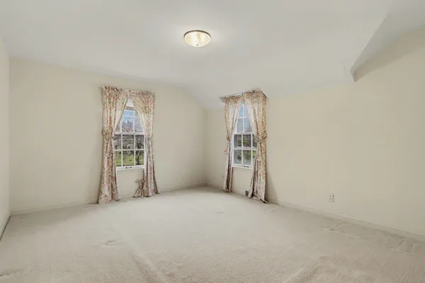 $425,000 | 53 West Minges Road, Battle Creek, MI 49015
