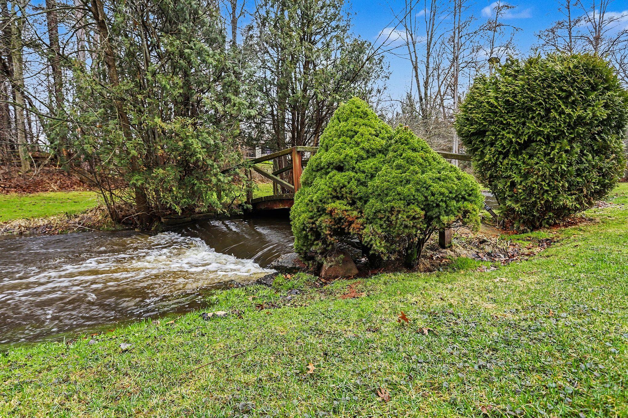 53 West Minges Road Battle Creek, MI 49015 - Photo 4 of 28 025_file_5940