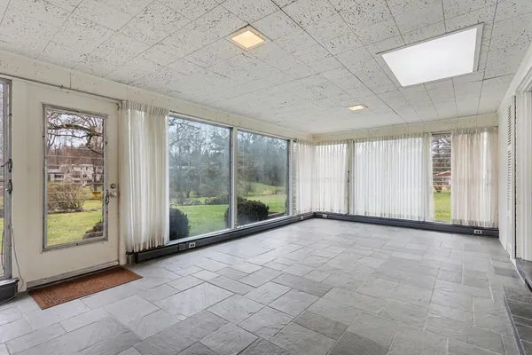 $425,000 | 53 West Minges Road, Battle Creek, MI 49015