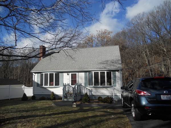 130 Penny Road Melrose, MA 02176 - Photo 8 of 9 Gallery Image 8