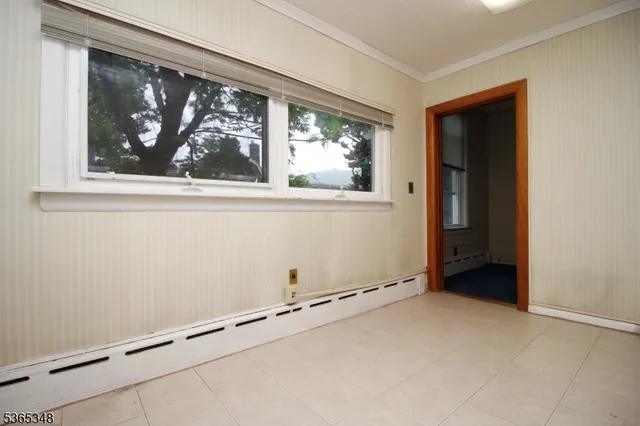 $685,000 | 417 West Blackwell Street, Dover, NJ 07801