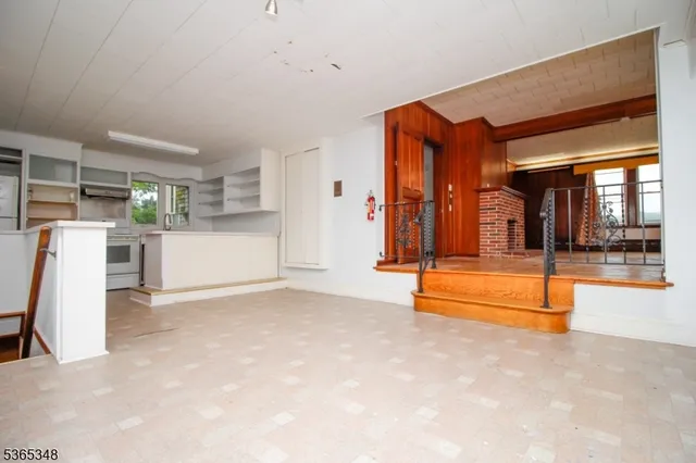 $685,000 | 417 West Blackwell Street, Dover, NJ 07801