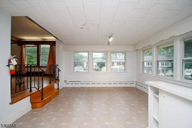 $685,000 | 417 West Blackwell Street, Dover, NJ 07801