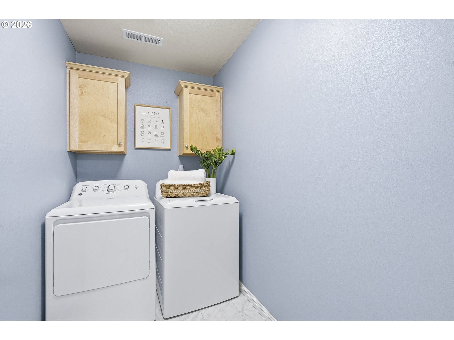 3307 North Terry Street Portland, OR 97217 - Photo 31 of 37 a utility room with dryer and washer