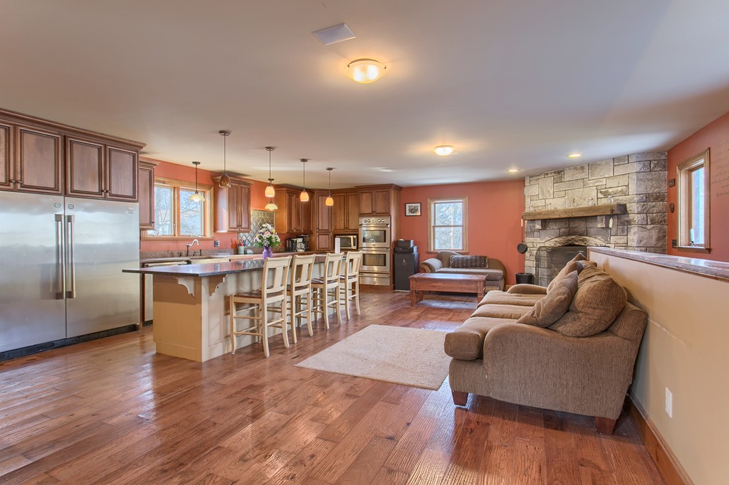 349 Spring Street Athol, MA 01331 - Photo 3 of 30 Gallery Image 3