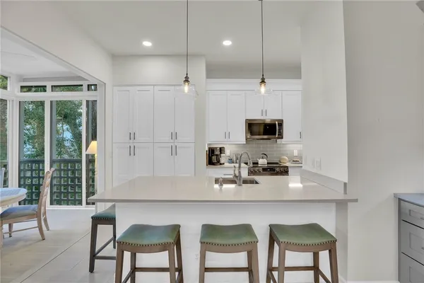 $520,000 | 1315 Winding Oaks Circle East, Unit 905, Vero Beach, FL 32963