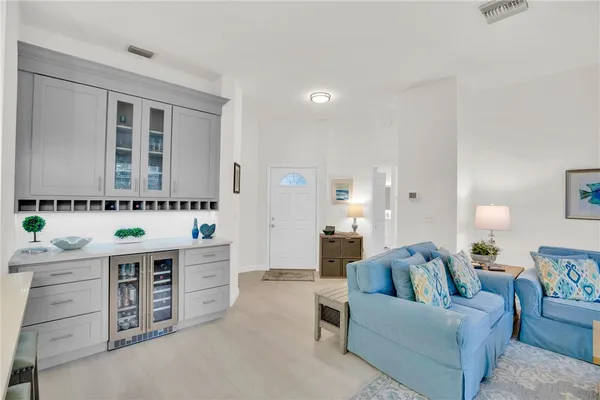 $520,000 | 1315 Winding Oaks Circle East, Unit 905, Vero Beach, FL 32963