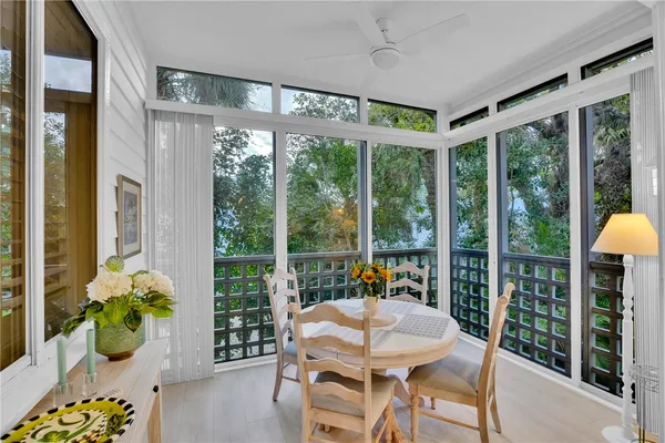$520,000 | 1315 Winding Oaks Circle East, Unit 905, Vero Beach, FL 32963