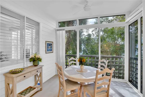 $520,000 | 1315 Winding Oaks Circle East, Unit 905, Vero Beach, FL 32963