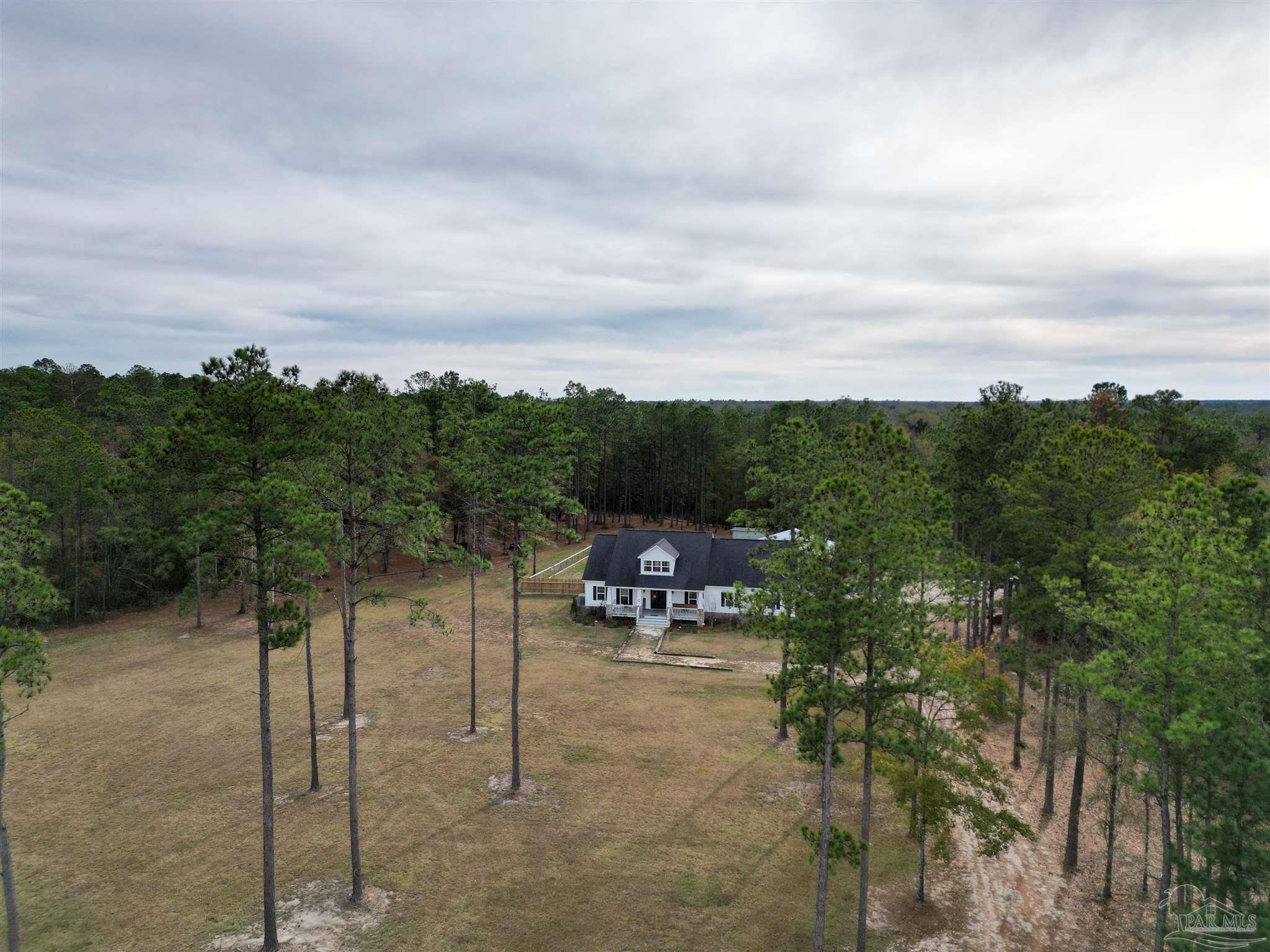 307 Deere Creek Road Atmore, AL 36502 - Photo 7 of 50