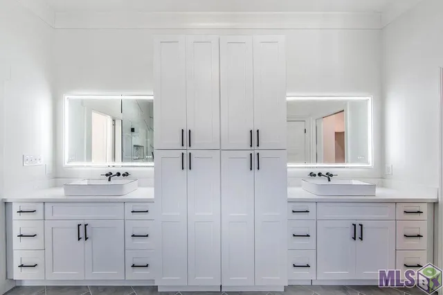 $400,000 | 201 Royal Oak Blvd., Thibodaux, LA 70301