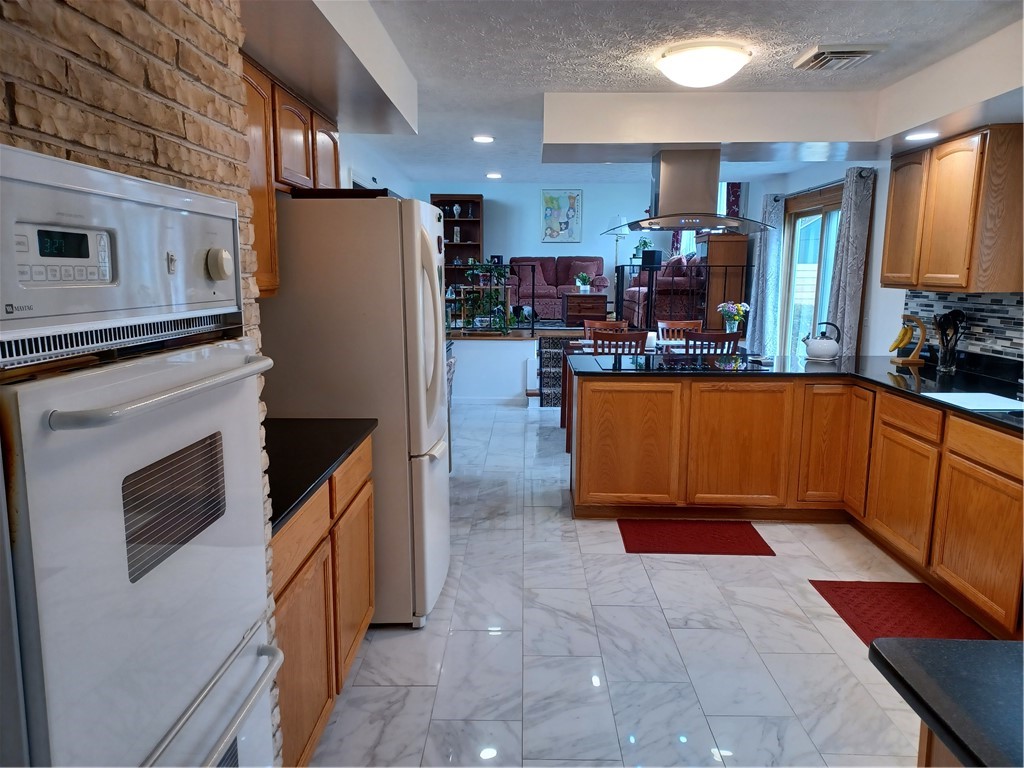 790 Pinnacle Road Henrietta, NY 14534 - Photo 20 of 48