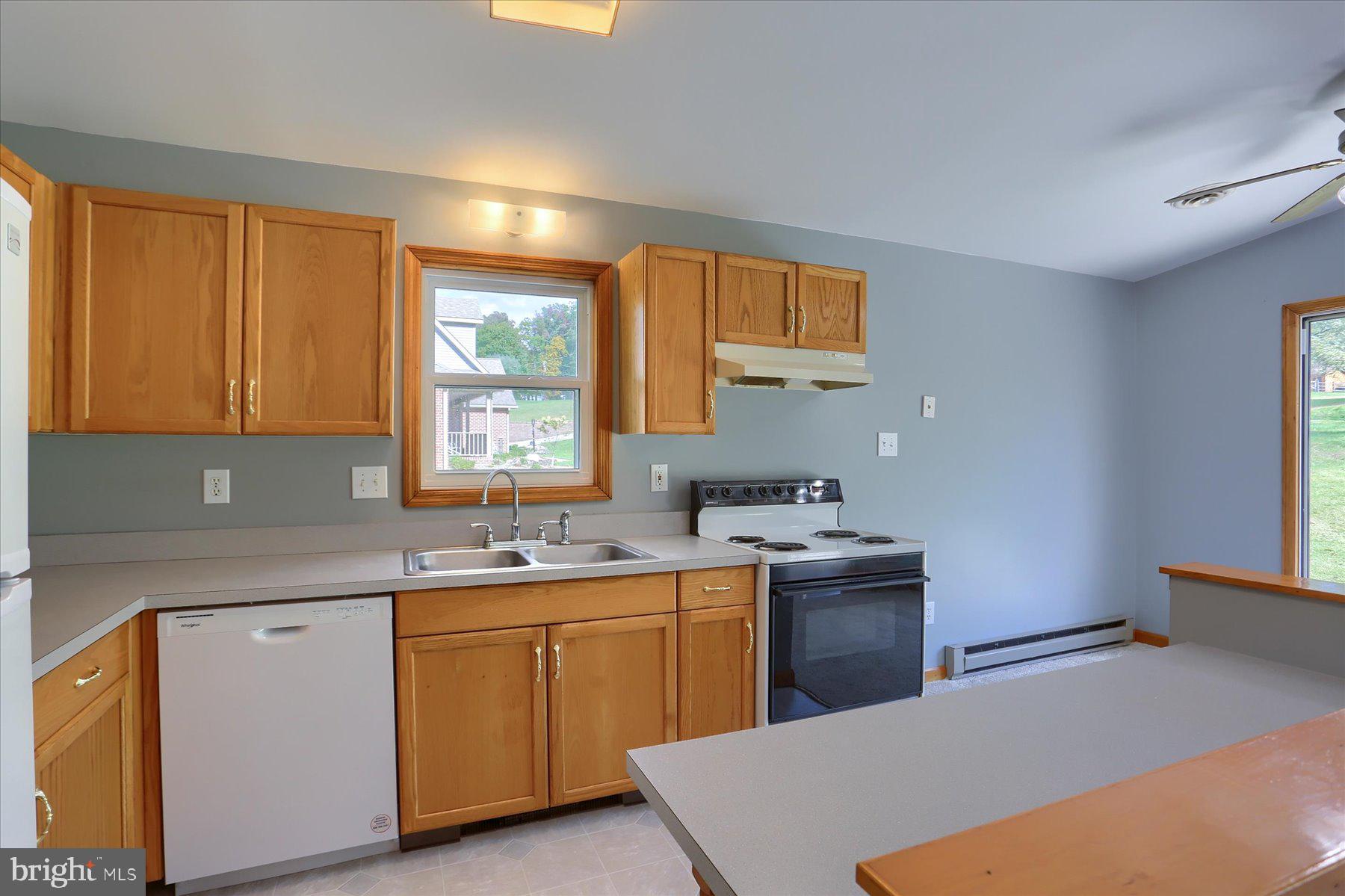 469 Old Stage Road Lewisberry, PA 17339 - Photo 9 of 28