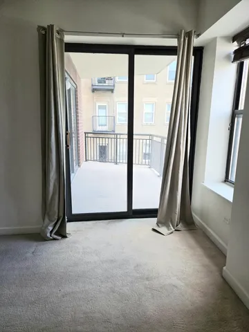 $285,900 | 41 East 8th Street, Unit 1404, Chicago, IL 60605