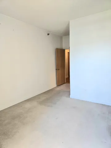 $285,900 | 41 East 8th Street, Unit 1404, Chicago, IL 60605