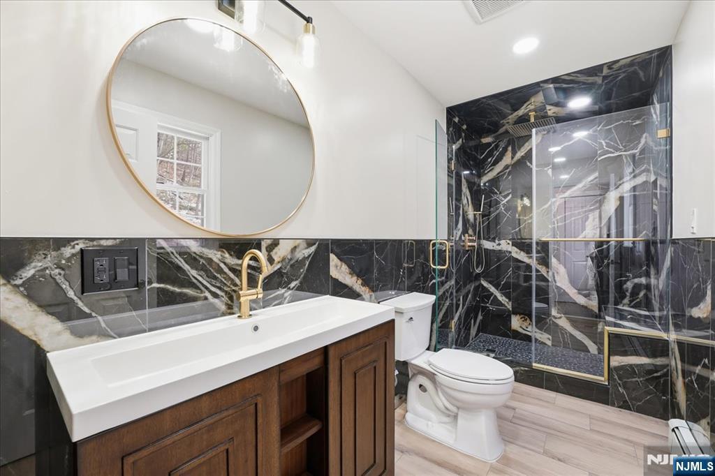 611 Snake Den Road West Milford, NJ 07480 - Photo 15 of 50