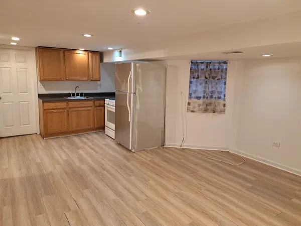 $1,390 | 5310 West Pensacola Avenue, Unit GR, Chicago, IL 60641