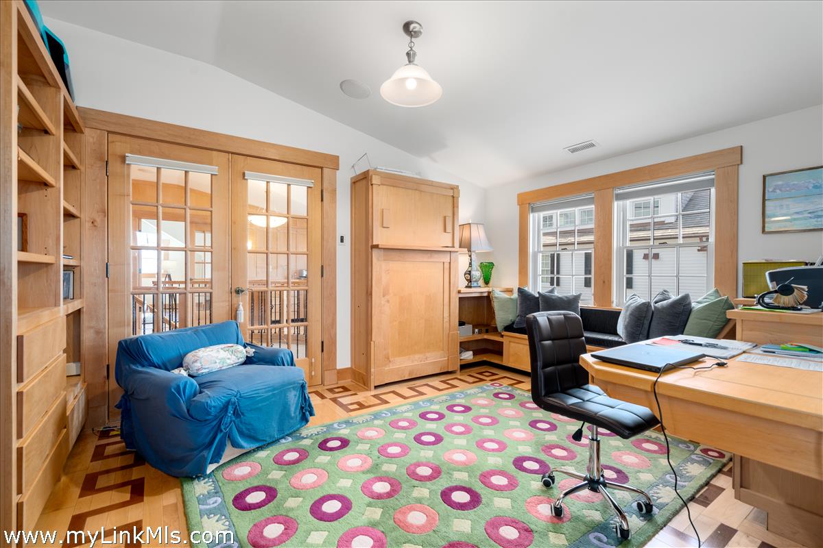 62 North Summer Street Edgartown, MA 02539 - Photo 21 of 41 First Floor Bedroom
