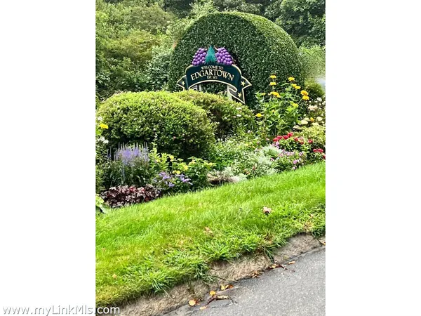 $5,875,000 | 62 North Summer Street, Edgartown, MA 02539