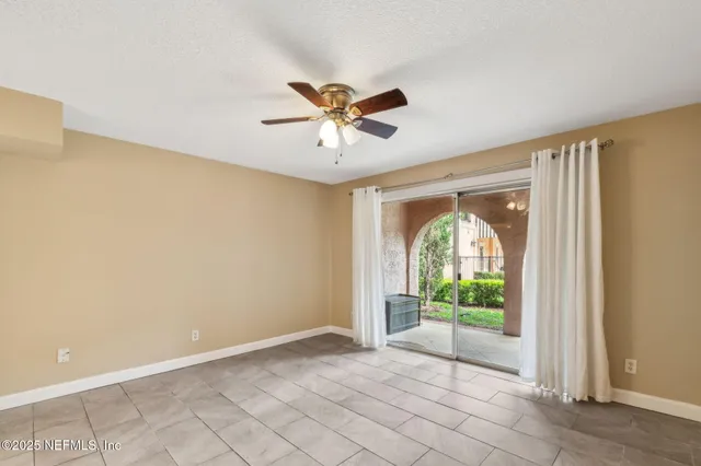$178,000 | 5375 Ortega Farms Boulevard, Unit 510, Jacksonville, FL 32210