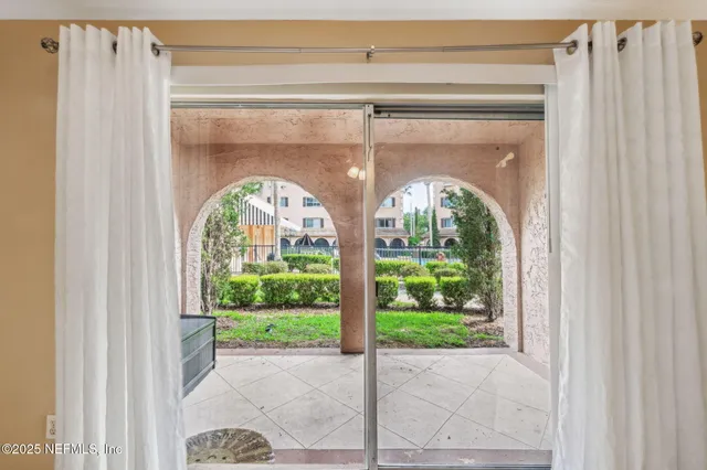 $178,000 | 5375 Ortega Farms Boulevard, Unit 510, Jacksonville, FL 32210