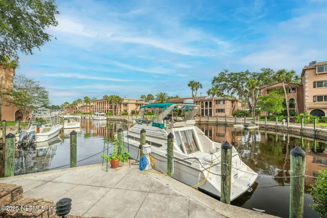 $178,000 | 5375 Ortega Farms Boulevard, Unit 510, Jacksonville, FL 32210