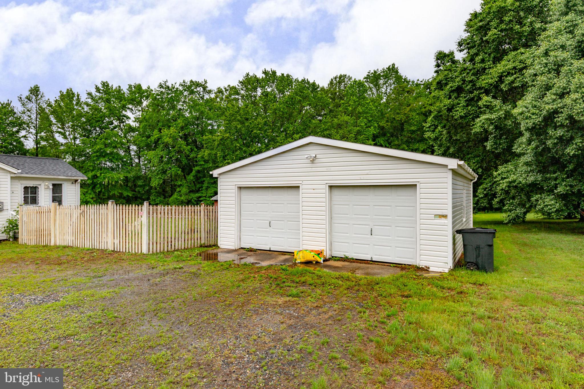 10669 Post Oak Road Spotsylvania, VA 22551 - Photo 4 of 27 Detached two car garage