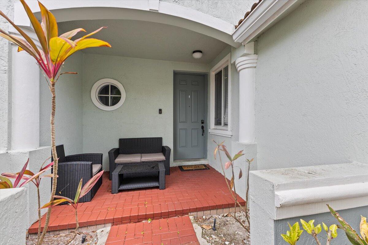 2227 Oakmont Drive Riviera Beach, FL 33404 - Photo 5 of 43 03-424A4413