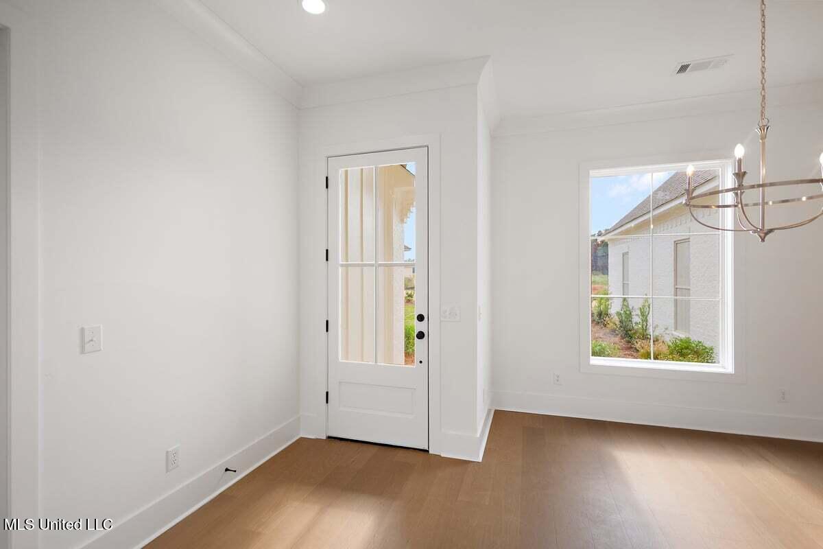 412 Aurora Circle Canton, MS 39046 - Photo 11 of 35 HTP24445