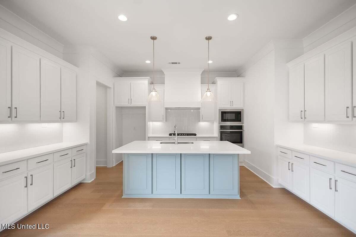 412 Aurora Circle Canton, MS 39046 - Photo 2 of 35 HTP24463