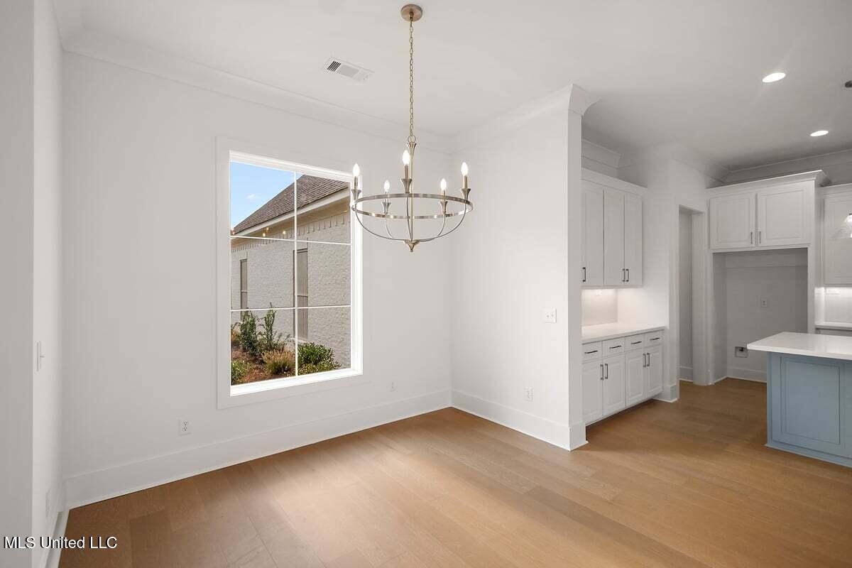 412 Aurora Circle Canton, MS 39046 - Photo 4 of 35 HTP24451