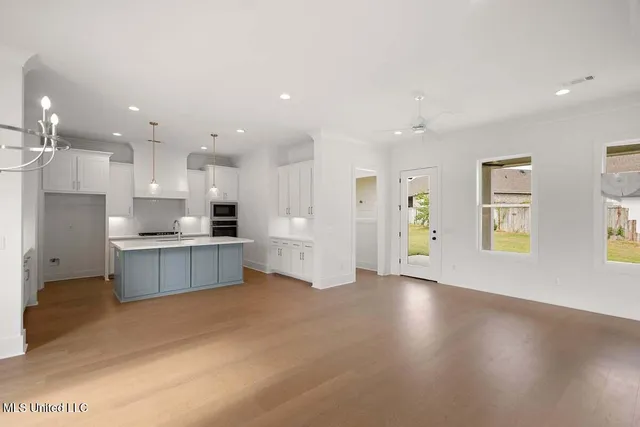 $369,000 | 412 Aurora Circle, Canton, MS 39046