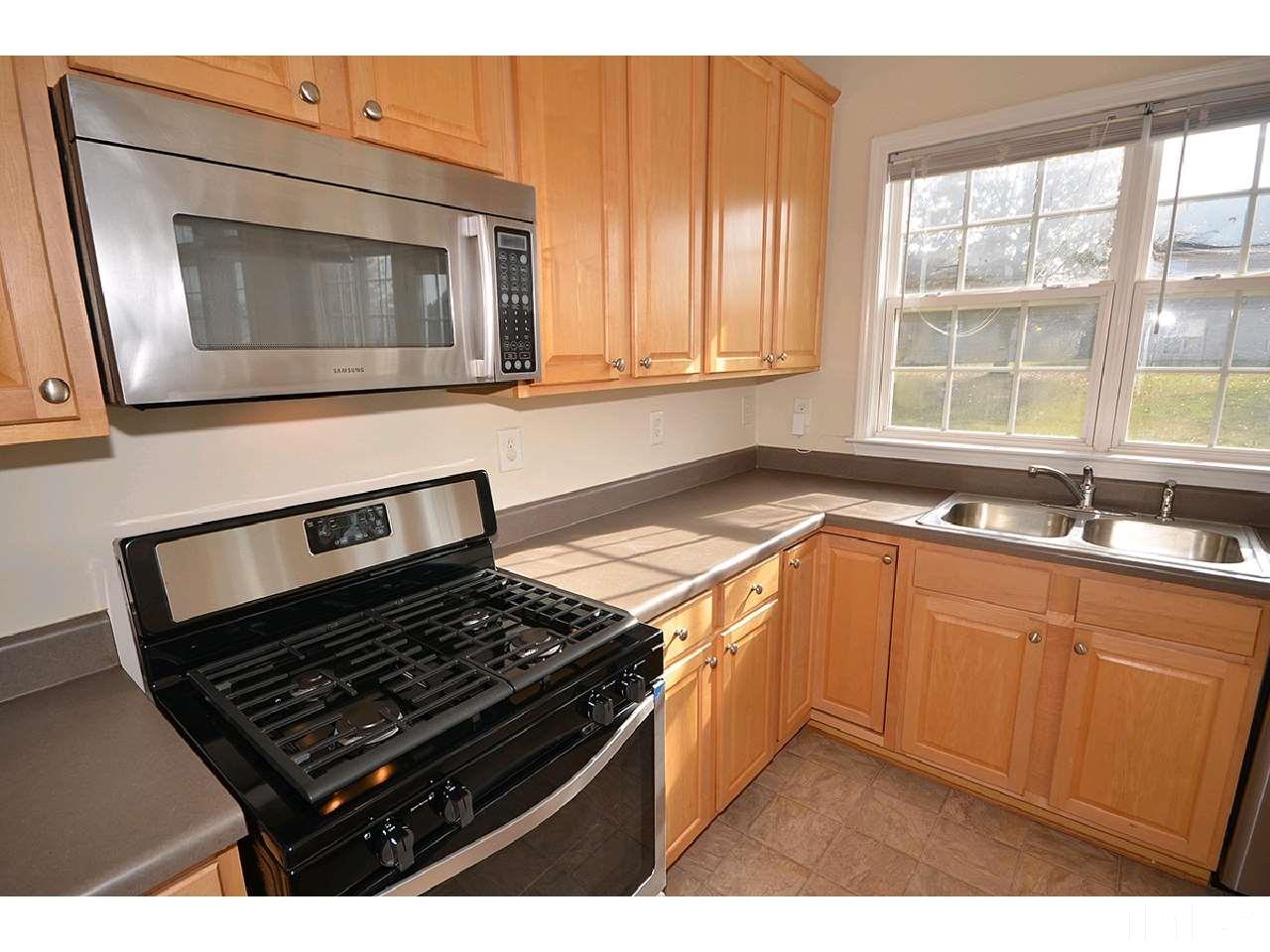 7661 Silver View Lane Raleigh, NC 27613 - Photo 11 of 25