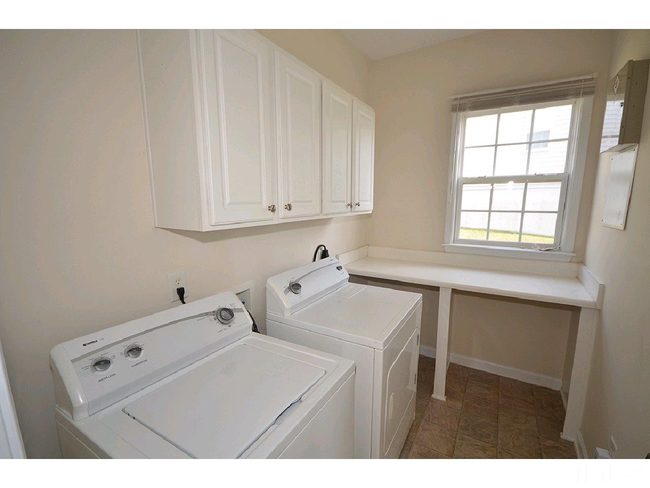 7661 Silver View Lane Raleigh, NC 27613 - Photo 15 of 25