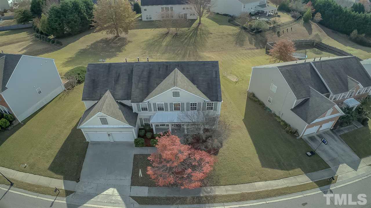 7661 Silver View Lane Raleigh, NC 27613 - Photo 4 of 25