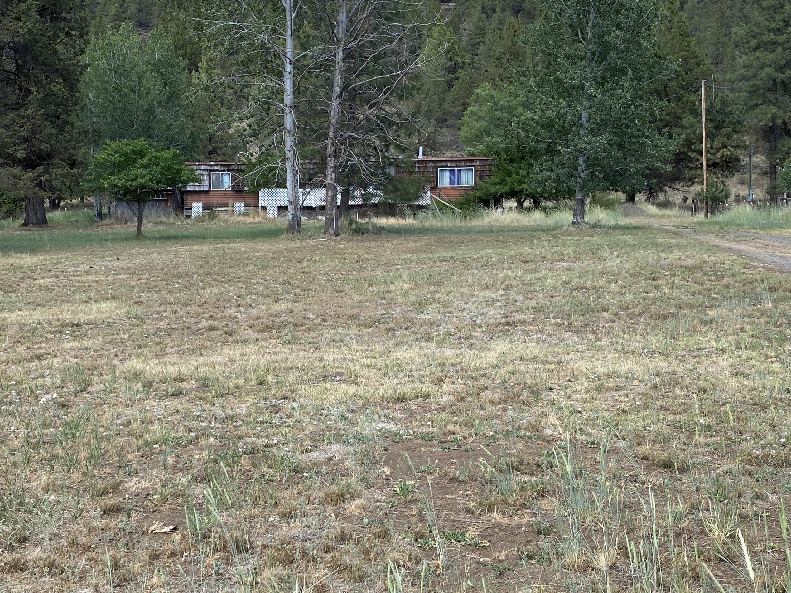 9611 Ben Kerns Road Klamath Falls, OR 97601 - Photo 2 of 9 bk 1