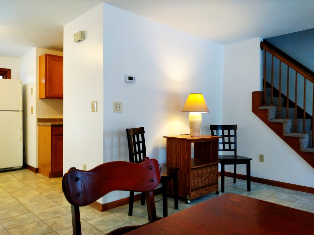 29 B Webber Road, Unit B Hampstead, NH 03826 - Photo 4 of 22 Gallery Image 4