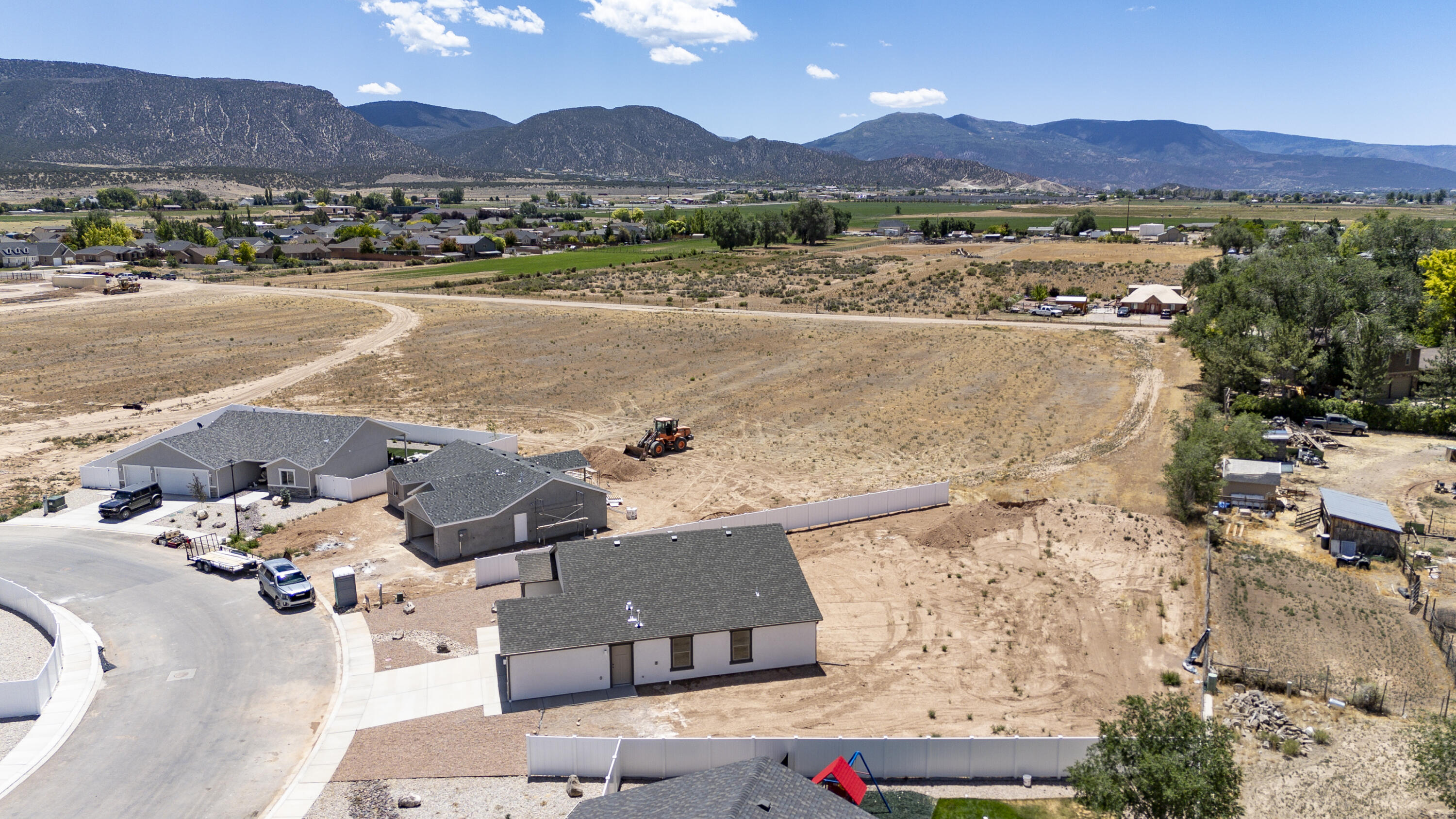 3887 North Hawks Landing Loop Cedar City, UT 84721 - Photo 38 of 46 3887 N Hawk Landing-47