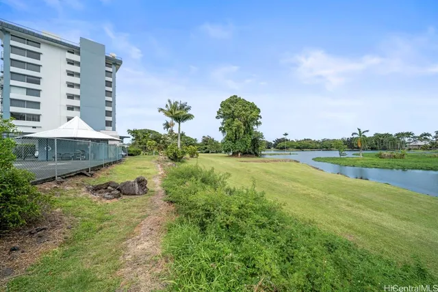 $395,000 | 101 Aupuni Street, Unit 521, Hilo, HI 96720