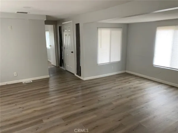 $2,095 | 25806 Creag Avenue, Homeland, CA 92548