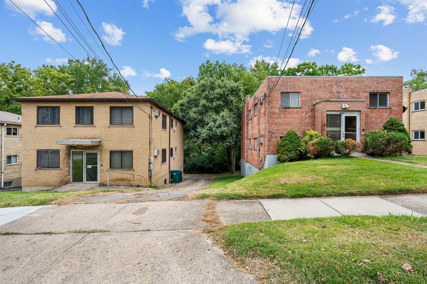 2956 Ferguson Road Cincinnati, OH 45238 - Photo 2 of 27 Gallery Image 2