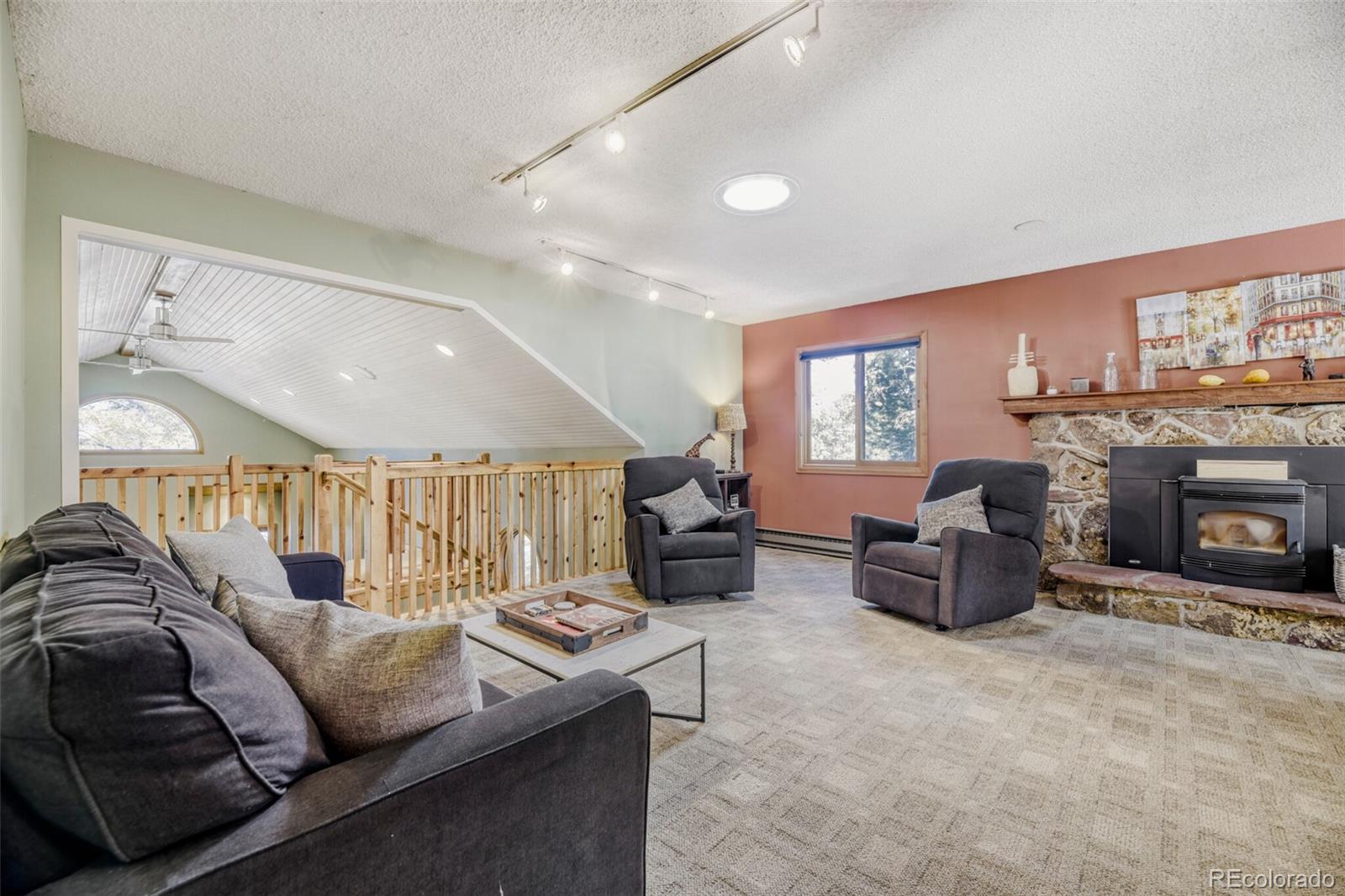 26196 Rea Avenue Conifer, CO 80433 - Photo 4 of 33