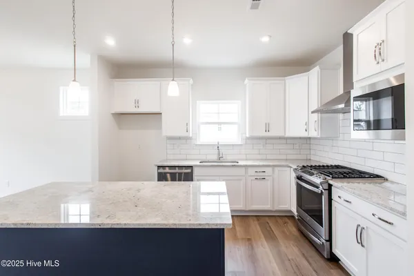 $553,000 | 1037 Fawn Valley Way, Wilmington, NC 28409
