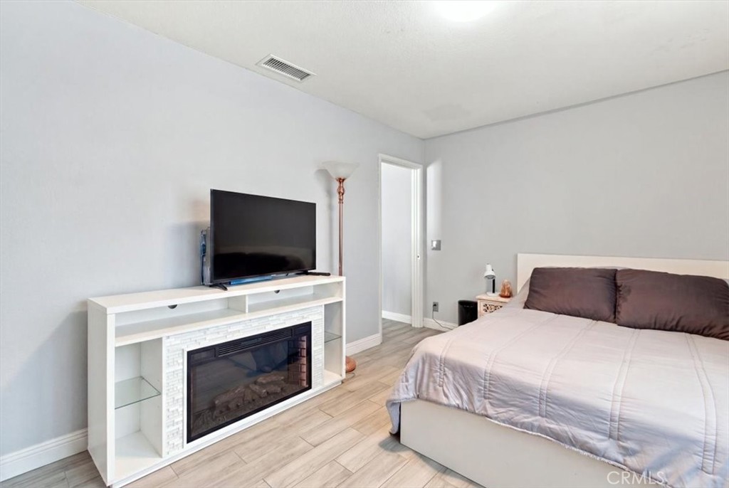 23228 Redbud Ridge Circle Valencia, CA 91354 - Photo 24 of 37 Gallery Image 24