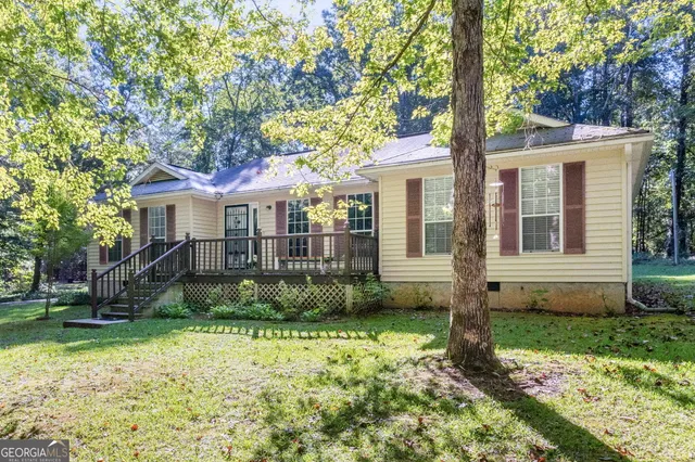 $1,950 | 127 Circle H Drive, Sharpsburg, GA 30277