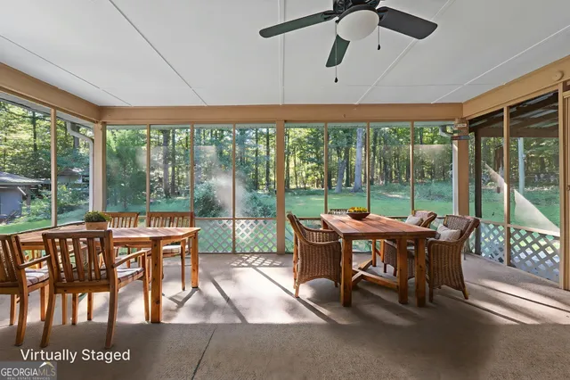 $1,950 | 127 Circle H Drive, Sharpsburg, GA 30277