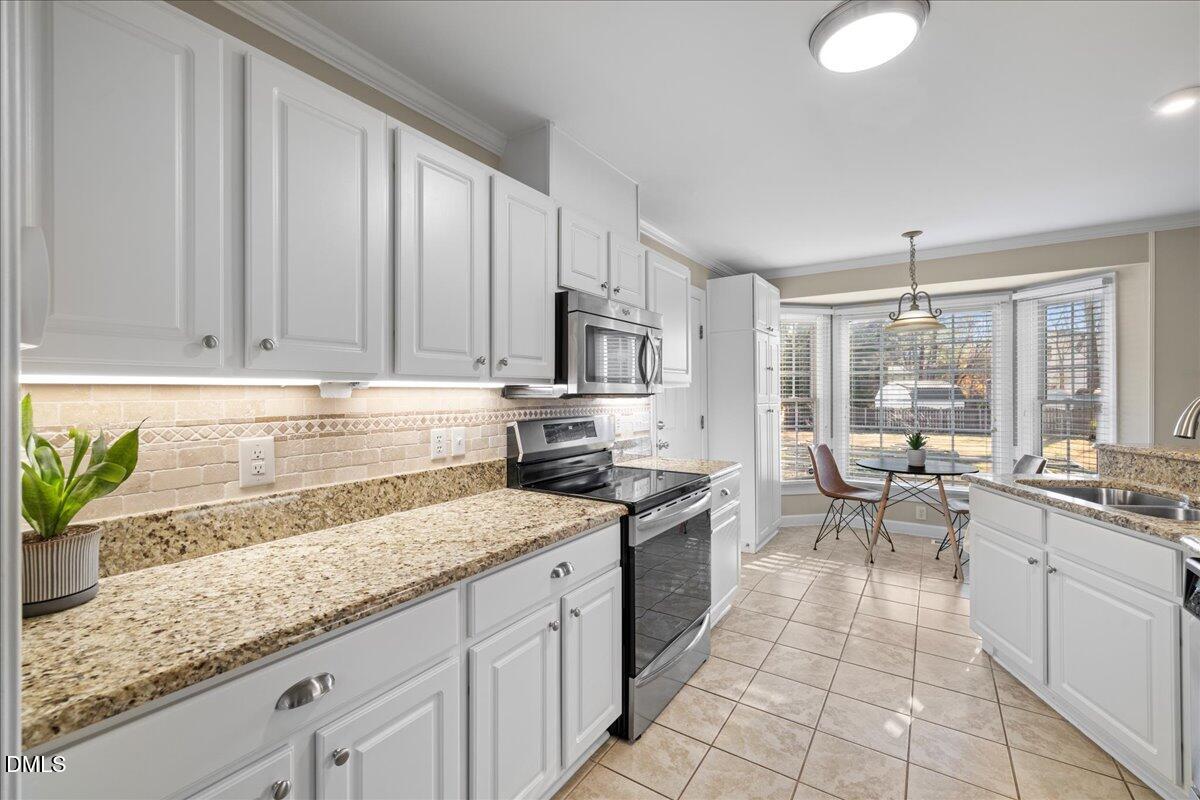 4308 Annsbury Court Raleigh, NC 27616 - Photo 15 of 54 22-4308 Annsbury Ct